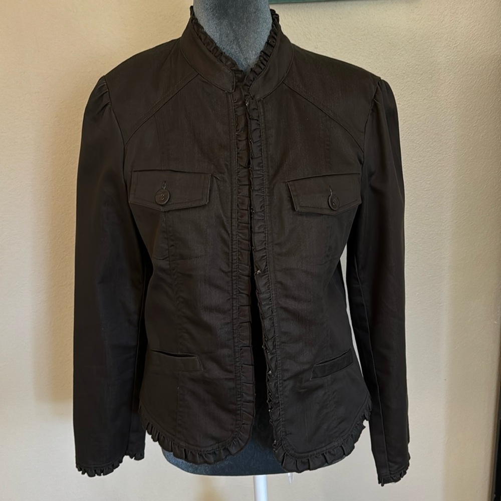 Willi Smith Dark Brown Ruffled Front Lightweight … - image 1